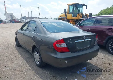 2004 Toyota Camry Le from USA, damaged, VIN 4T1BE32K44U934232